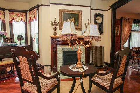 705 Broadway, Normal, IL 61761 photo 14