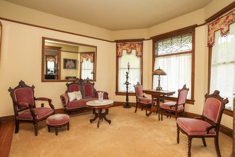 705 Broadway, Normal, IL 61761 photo 13