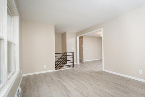 7204 Johnsburg Rd, Spring Grove, IL 60081 photo 16