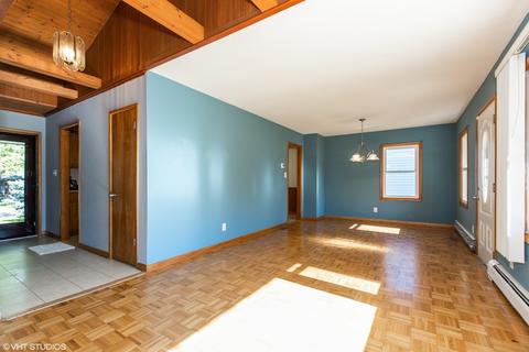 802 Read St, Lockport, IL 60441 photo 3