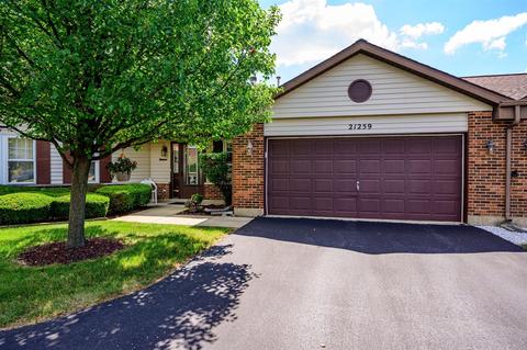 21259 Silktree Cir, Plainfield, IL 60544 photo 1