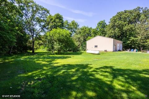 2068 Bell Rd, Minooka, IL 60447 photo 4