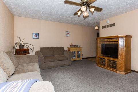 2068 Bell Rd, Minooka, IL 60447 photo 13