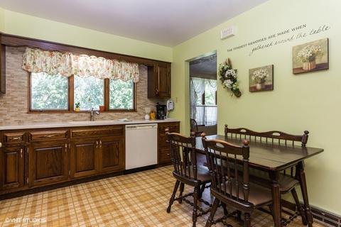 2068 Bell Rd, Minooka, IL 60447 photo 10