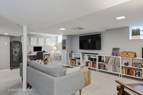 1542 Pitner Ave, Evanston, IL 60201 photo 19
