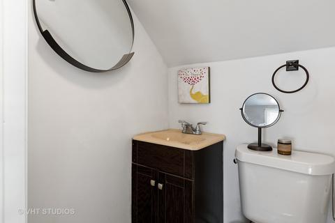 1542 Pitner Ave, Evanston, IL 60201 photo 17