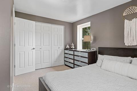 1542 Pitner Ave, Evanston, IL 60201 photo 12