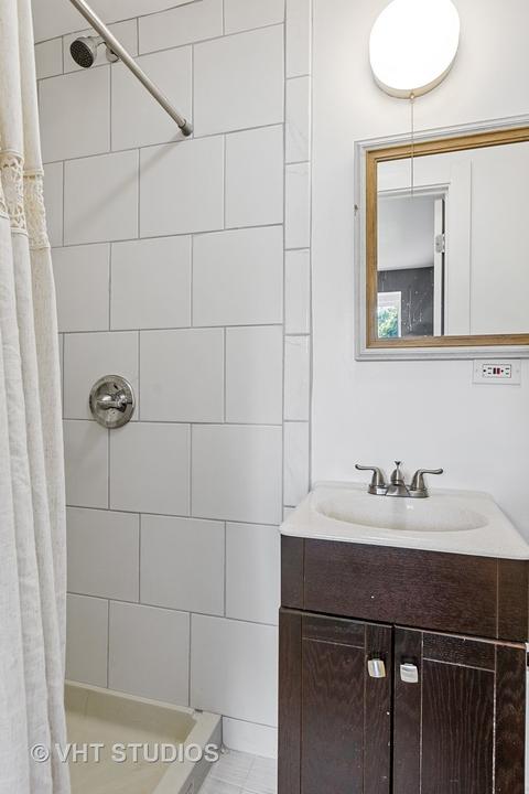1542 Pitner Ave, Evanston, IL 60201 photo 13