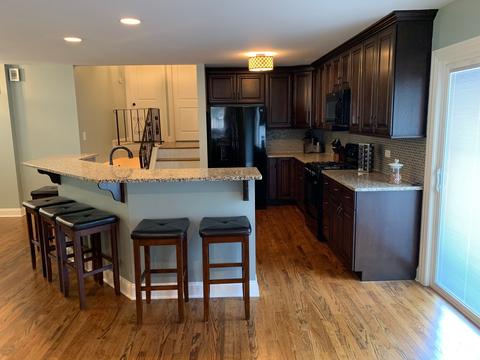 43 Circle Dr E, Montgomery, IL 60538 photo 4