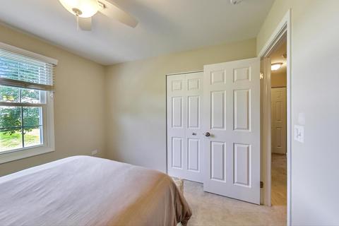 919 Vera Ln, Wheeling, IL 60090 photo 25