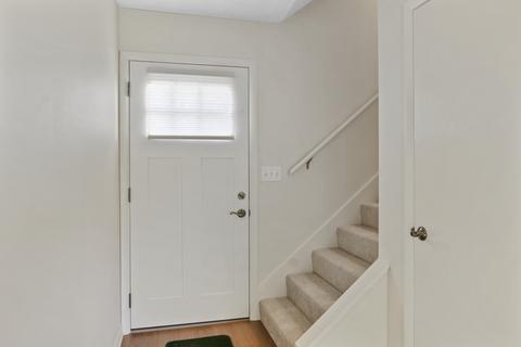 1711 King Dr #C, Normal, IL 61761 photo 2