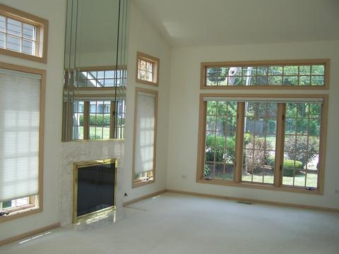 1604 N Riverside Dr, Mchenry, IL 60050 photo 4