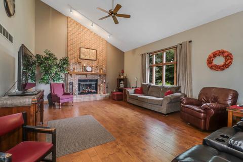 5340 Karen St, Danvers, IL 61732 photo 3