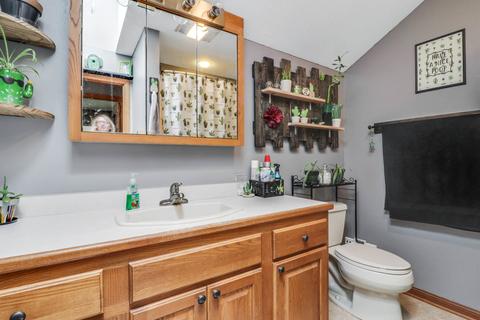 5340 Karen St, Danvers, IL 61732 photo 25