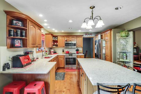 5340 Karen St, Danvers, IL 61732 photo 10