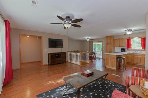 1203 N Oak St, Normal, IL 61761 photo 5