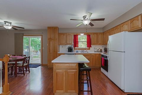 1203 N Oak St, Normal, IL 61761 photo 9
