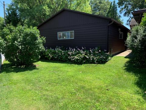 2021 Melba Pl, Peru, IL 61354 photo 4