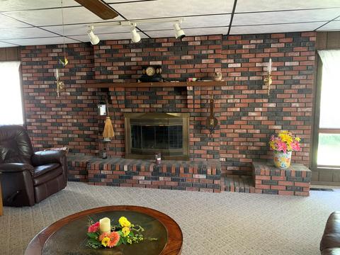 2021 Melba Pl, Peru, IL 61354 photo 11