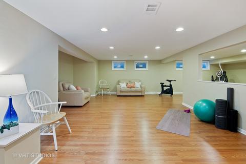 2901 Cherry Ln, Northbrook, IL 60062 photo 14