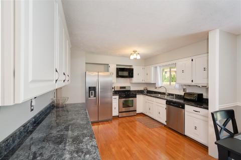 310 Browne Ct, Normal, IL 61761 photo 7