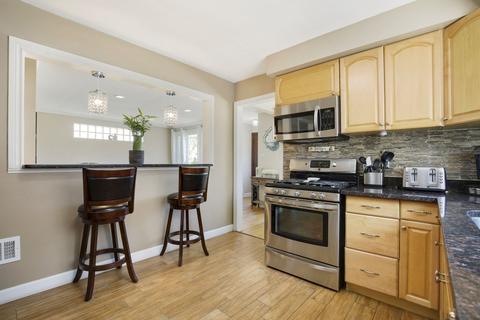 2240 S 22nd Ave, Broadview, IL 60155 photo 13