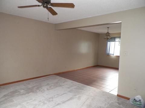 16321 S Peerless Ct, Plainfield, IL 60586 photo 4