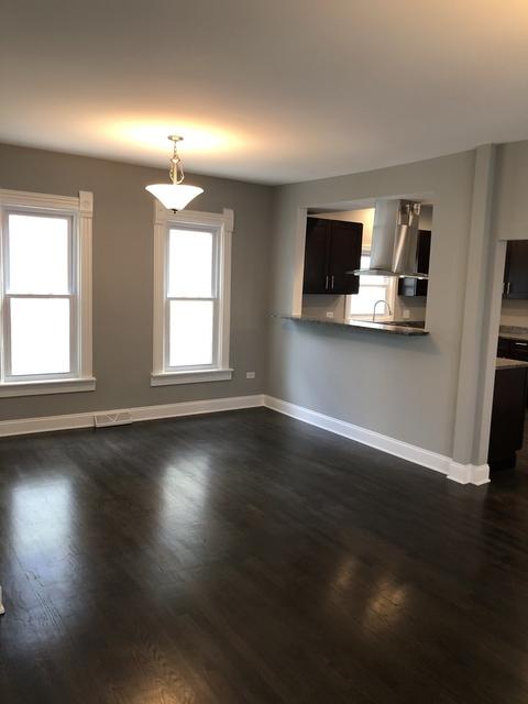 715 Sexton St, Aurora, IL 60505 photo 3
