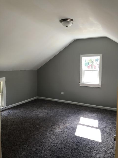 715 Sexton St, Aurora, IL 60505 photo 10