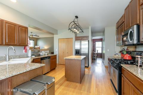 25217 Soldier Ct, Plainfield, IL 60544 photo 3