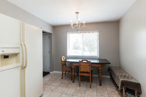 7724 W 62nd Pl, Summit, IL 60501 photo 6