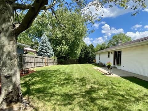 13 Lockman Cir, Elgin, IL 60123 photo 20