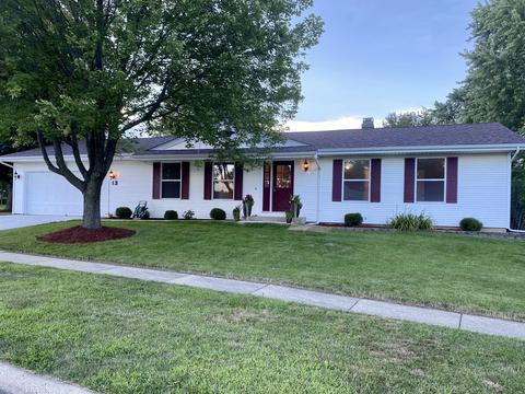 13 Lockman Cir, Elgin, IL 60123 photo 1