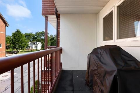 652 1st Ave, Des Plaines, IL 60016 photo 24