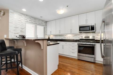 652 1st Ave, Des Plaines, IL 60016 photo 7