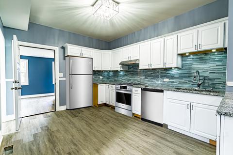 738 E 103rd Pl, Chicago, IL 60628 photo 9