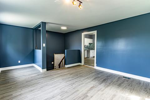 738 E 103rd Pl, Chicago, IL 60628 photo 12