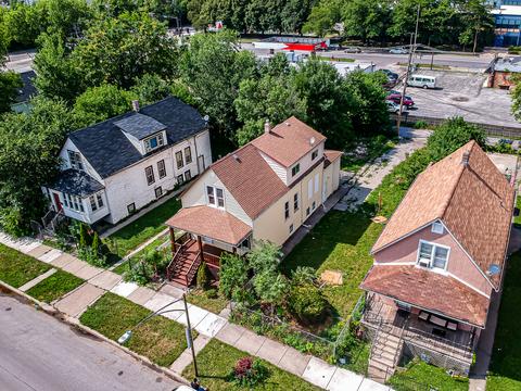 738 E 103rd Pl, Chicago, IL 60628 photo 1
