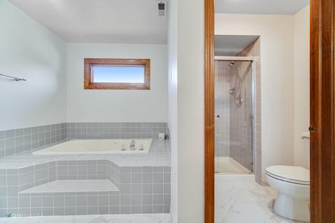 841 Kent Cir, Bartlett, IL 60103 photo 16