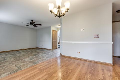 5912 Lake Pointe Dr, Plainfield, IL 60586 photo 8