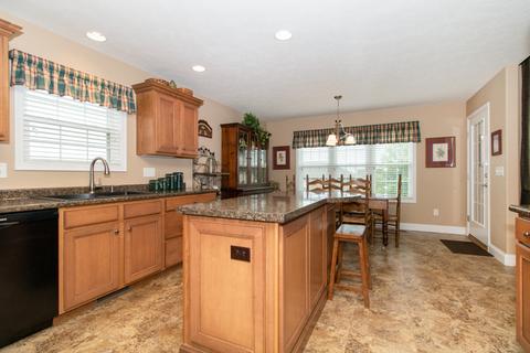 1404 Kickapoo Creek Rd, Bloomington, IL 61705 photo 14