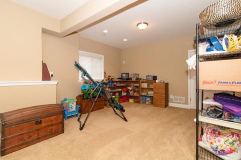 1404 Kickapoo Creek Rd, Bloomington, IL 61705 photo 33