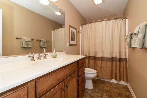 1404 Kickapoo Creek Rd, Bloomington, IL 61705 photo 21