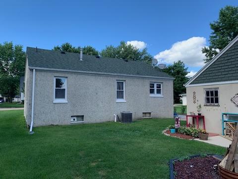 2216 8th St W, Peru, IL 61354 photo 2