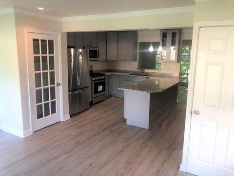 331 Hoxie Ave, Elgin, IL 60123 photo 4