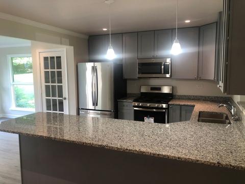 331 Hoxie Ave, Elgin, IL 60123 photo 3