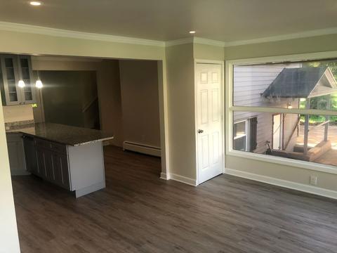 331 Hoxie Ave, Elgin, IL 60123 photo 9