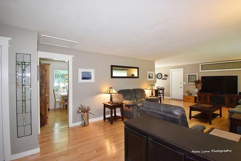 205 Willow St, Elburn, IL 60119 photo 4