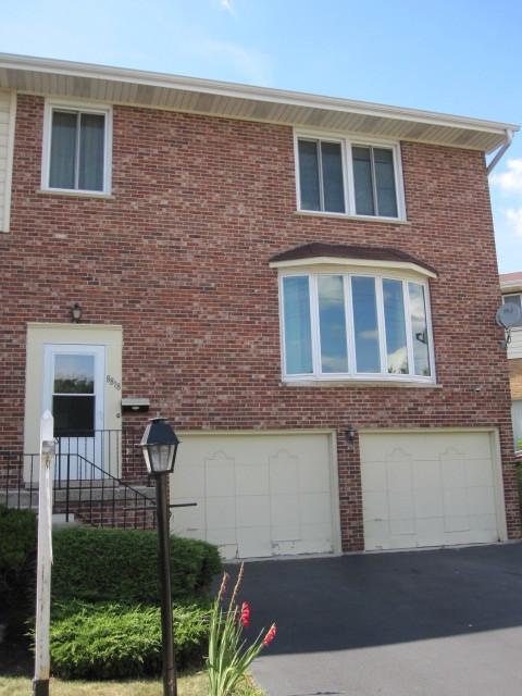 8818 Plainfield Rd, Brookfield, IL 60513 photo 1