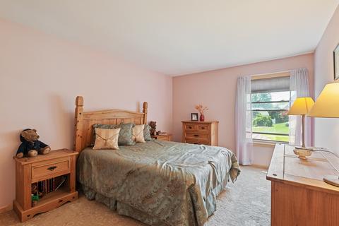 520 Eastwick Ln, Bartlett, IL 60103 photo 26